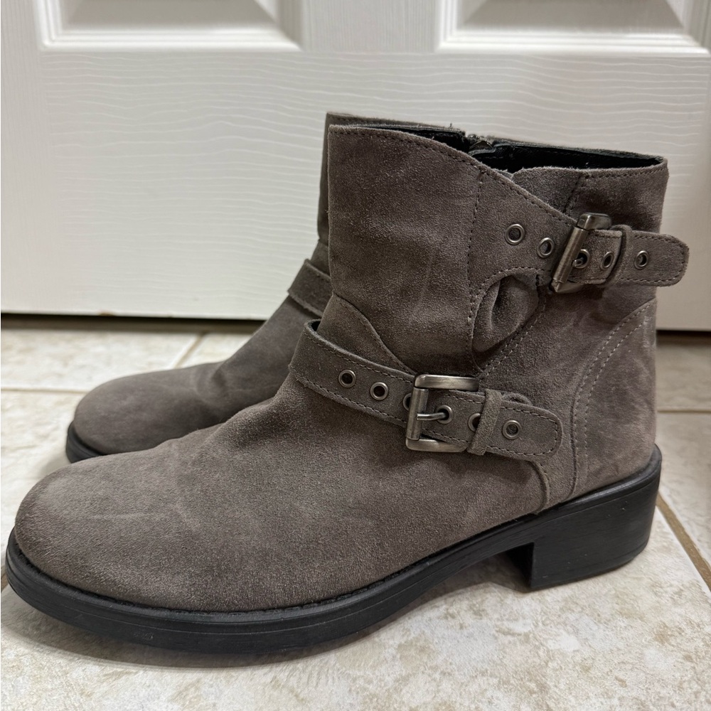Aquatalia Gray Suede Ankle Boots with Buckles size 9.5